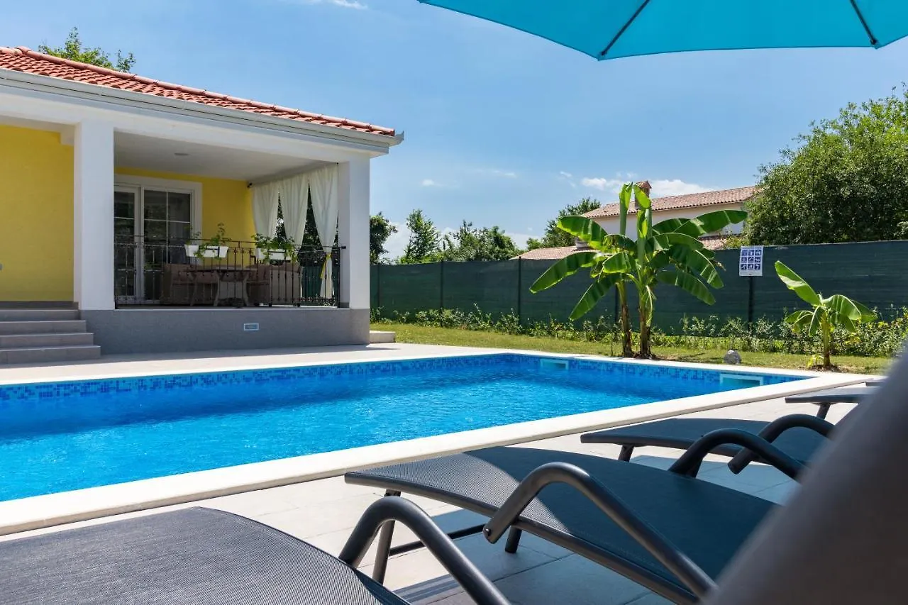 Villa Mario With Private Heated Saltwater Pool Krsan Croatia